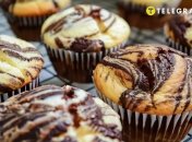 Мраморные кексы станут хитом на вашем столе (изображение создано с помощью ИИ)