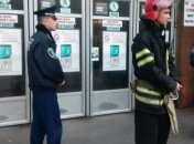 В Киеве из-за сообщения о минировании закрыта станция метро "Крещатик"
