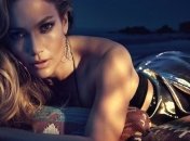 Дженнифер Лопес презентовала клип на песню "Feel the Light" (Видео)