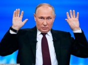 Володимир Путін під час спілкування з журналістами