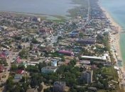 "Они нас задолбали": туристы рассказали, есть ли в Кирилловке морские блохи и медузы (видео)