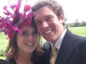 У королевы Елизаветы II родился девятый правнук: первое фото малыша