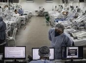 Жара не убила коронавирус: в ВОЗ заявили, что мир погрузился в "одну большую волну" пандемии