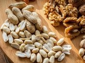 И перекусил, и здоровье укрепил: что лучше всего подойдет для второго завтрака