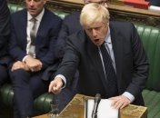 Джонсон выгоняет из своей партии внука Черчилля и еще 21 депутата