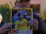 Возобновились поиски самолета с Салой