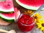 Як приготувати яблучно-кавуновий джем