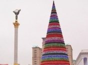 Елку-пирамиду Киев подарил Житомиру.