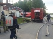 Пожар на судозаводе в Петербурге: загорелся строящийся катер