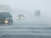 Высокий уровень опасности: украинцев предупреждают о гололеде и тумане