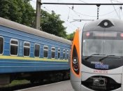 В Україні перед святами - ажіотаж на поїздки: УЗ призначила 58 додаткових рейсів