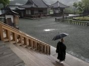 Почти 5 тысяч домов остались без электричества из-за дождей в Японии