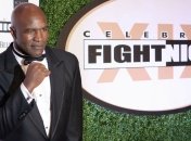 Холифилд назвал главное преимущество Джошуа над Уайлдером