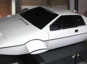 Илон Маск рассказал о создании автомобиля-субмарины из фильма о Бонде