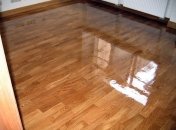 Чем мыть ламинат, чтобы пол блестел как новый