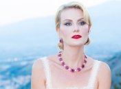 Рената Литвинова показала себя без макияжа