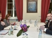 Порошенко провел встречу с Могерини