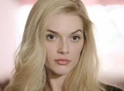 Последние фотографии Эрики Герцег повергли в шок ее поклонников