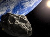 Сегодня рядом с Землей пролетел гигантский астероид 