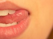 Как защитить себя от инфекций при оральном сексе?