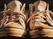 Обувь с белой подошвой сложно содержать в чистоте