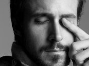 Суд запретил фанатке Райана Гослинга приближаться к актеру