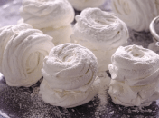 Зефир с хурмой и орехами