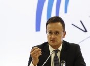 "Украина продолжает обострять конфликт": Венгрия высылает консула