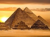 Гигантские гробницы: археологи раскрыли тайну земных саркофагов 