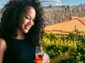 "Я больше не скрываю правду": Гайтана откровенно рассказала о зависимости