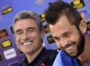 Болельщики спровоцировали игрока на удаление