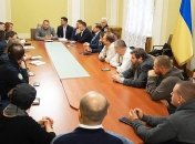 У Зеленского заявили о желании прекратить войну и реинтегрировать Донбасс