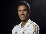 Наставник сборной Франции хвалит защитника Рафаэля Варана