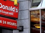 McDonalds опроверг нападение работников на "канадского киборга"