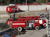 ГСЧС: На нефтебазе под Киевом признаков горения не наблюдается