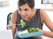 Диетологи назвали неожиданную причину лишнего веса