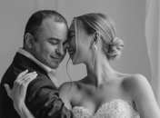 "У нас не было празднования": беременная жена Виктора Павлика показала кадры в свадебном платье (фото, видео)