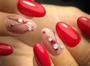 Маникюр 2020: яркий красный нейл-арт на короткие ногти (Фото)