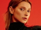 Певица TAYANNA в новой изящной фотосессии для Elle