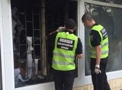  В Киеве в отделение банка бросили коктейли Молотова 