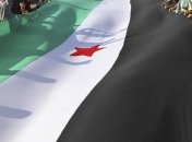 В Бабилле поднят сирийский государственный флаг