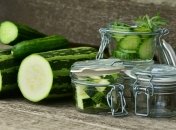 Мариновані кабачки у спеціях – дивовижна закуска