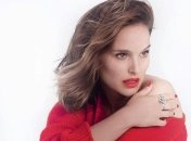 Натали Портман поразила поклонников роскошным нарядом (Фото)