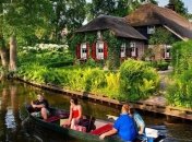 Голландская Венеция: удивительная деревня в Нидерландах, где нет дорог (Фото)