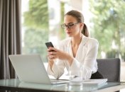 Специальная программа уже установлена в телефоне