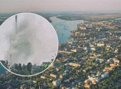 Над містом піднімається дим