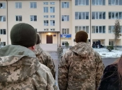 Військові