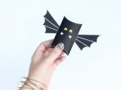 Оформляем дом к Хэллоуину: простые поделки из бумаги