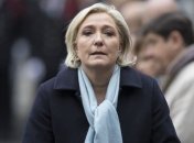 Ле Пен имеет значительную поддержку небогатых французов