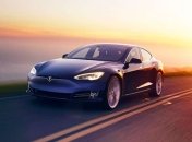 Акции Tesla резко упали после объявления о рекордных убытках
